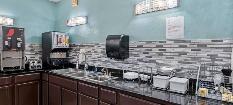 伍德兰酒店及套房长住(Woodland Inn and Suites Extended Stay)图片