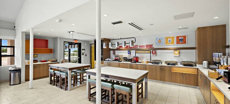 圣西蒙-坎布里亚希尔顿欢朋酒店(Hampton Inn by Hilton San Simeon Cambria)图片