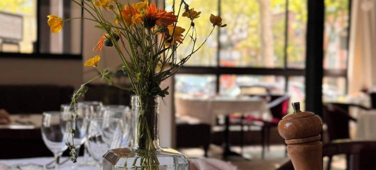 巴黎Vésinet酒店(HÔTEL Paris VÉSINET- Logis Hôtel Restaurant)图片