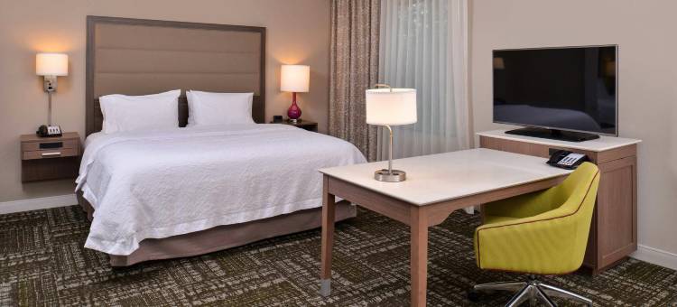 达拉斯市场中心欢朋套房酒店(Hampton Inn & Suites Dallas Market Center)图片