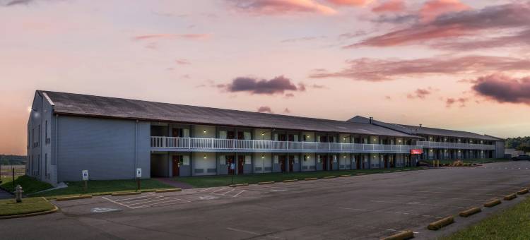 红顶客栈多斯韦尔- 国王统治(Red Roof Inn Doswell - Kings Dominion)图片