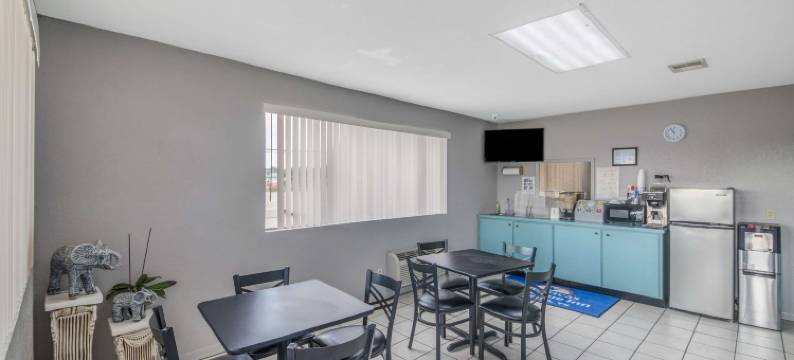 吉丁斯美洲最佳价值酒店(Americas Best Value Inn-Giddings)图片