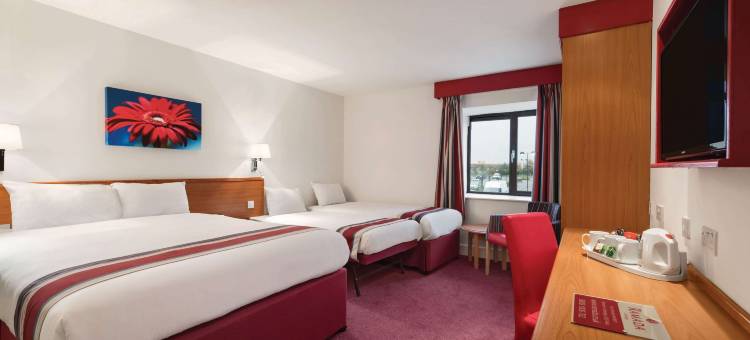剑桥温德姆华美达酒店(Ramada by Wyndham Cambridge)图片