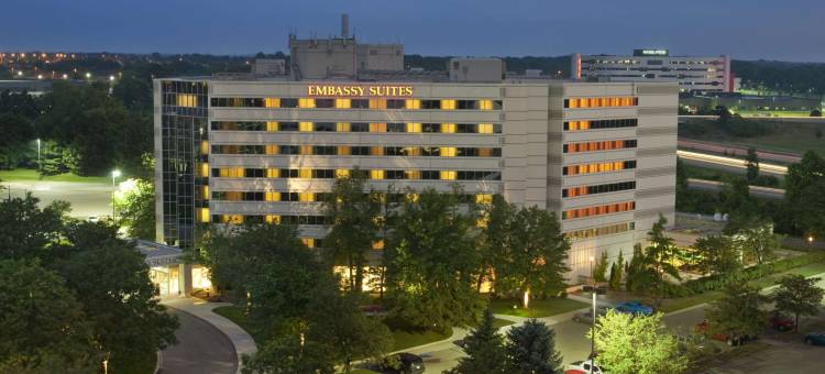 底特律特洛伊奥本山希尔顿大使套房酒店(Embassy Suites by Hilton Detroit Troy Auburn Hills)图片