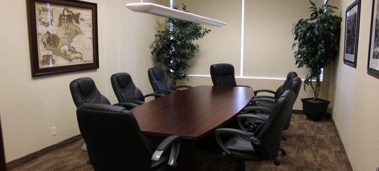 城堡西尔万湖贝斯特韦斯特优质酒店(Best Western Plus Chateau Inn Sylvan Lake)图片