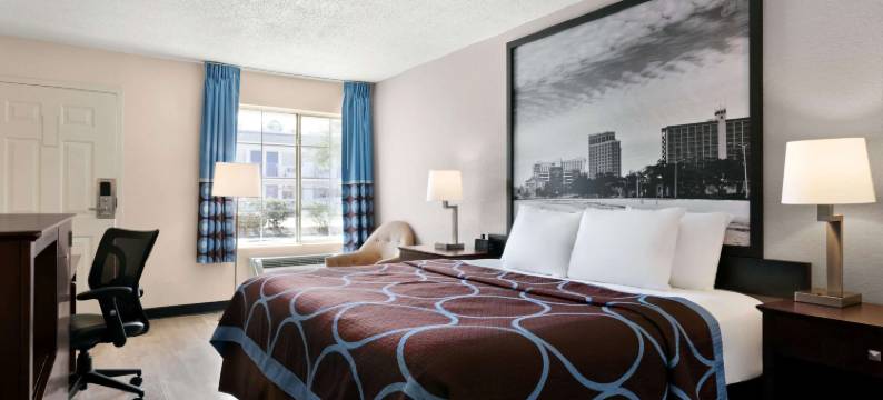 格尔夫波特速8酒店-近比洛克西(Super 8 by Wyndham Gulfport Biloxi Airport)图片
