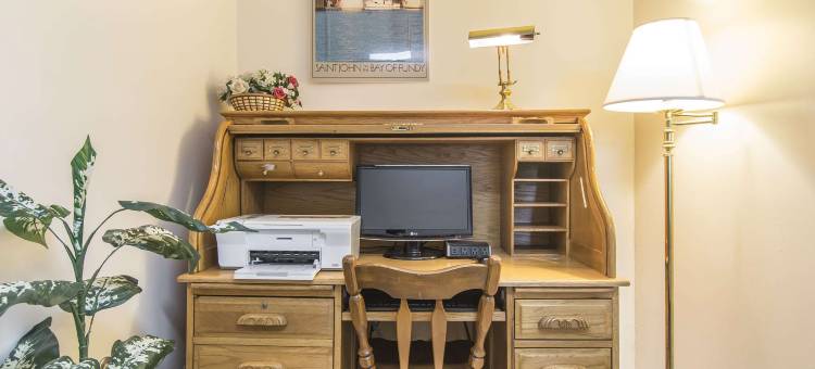 圣约翰伊克诺旅馆(Econo Lodge  Inn & Suites)图片