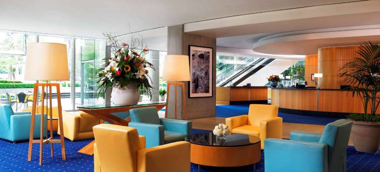 艾姆巴克温哥华钻石度假村(Embarc Vancouver)图片