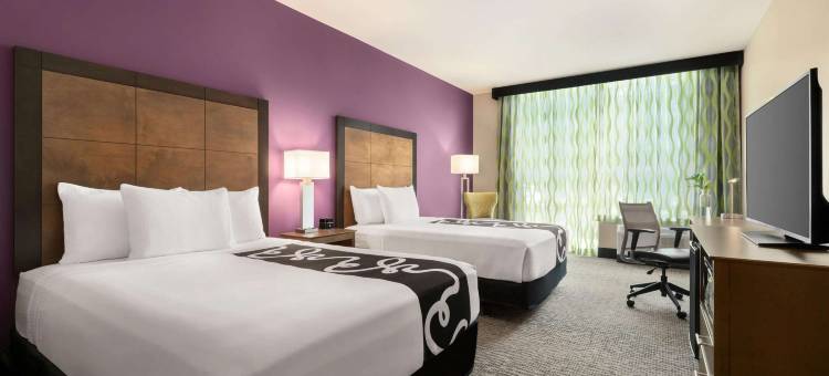 伯灵顿拉昆塔温德姆套房酒店(La Quinta Inn & Suites by Wyndham Burlington)图片