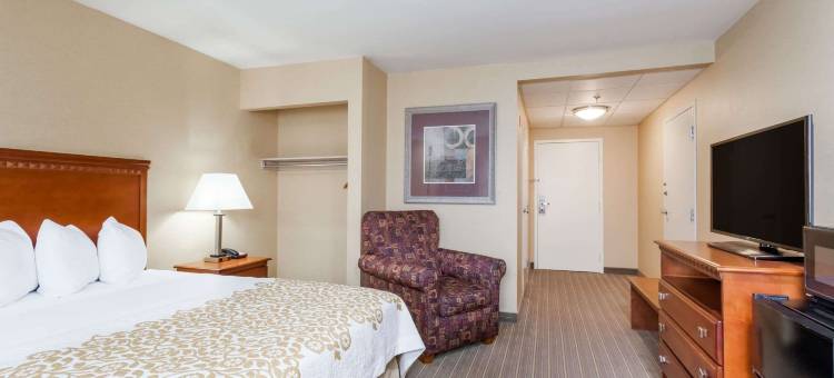 温莎洛克斯 戴斯酒店-布拉德利国际机场(Days Inn by Wyndham Windsor Locks / Bradley Intl Airport)图片