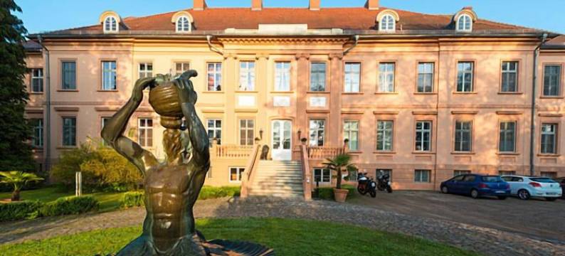 路许泰德伽尼施洛斯酒店(Schlosshotel Rühstädt Garni - Natur & Erholung an der Elbe)图片