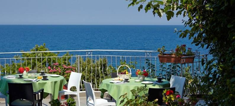 阿尔克尤尼斯酒店(Hotel Alkyonis)图片