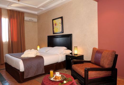 Art SuitesHotel Overview