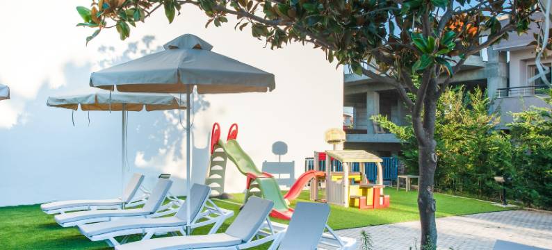 埃克罗特尔莉莉安村酒店(Acrotel Lily Ann Village)图片