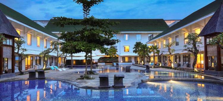 汉杰鲁马辰机场诺富特酒店(Novotel Banjarmasin Airport)图片