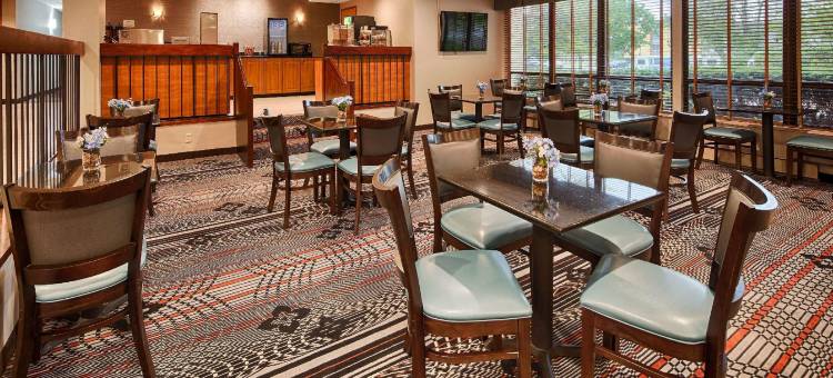 恩格尔伍德代顿机场戴斯酒店(Days Inn by Wyndham Englewood Dayton Airport)图片