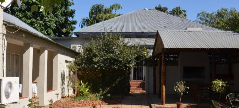 门廊咖啡厅旅馆(Stoep Cafe Guest House)图片