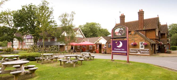 伦敦盖特威克机场东普瑞米尔酒店(Premier Inn London Gatwick Airport East)图片