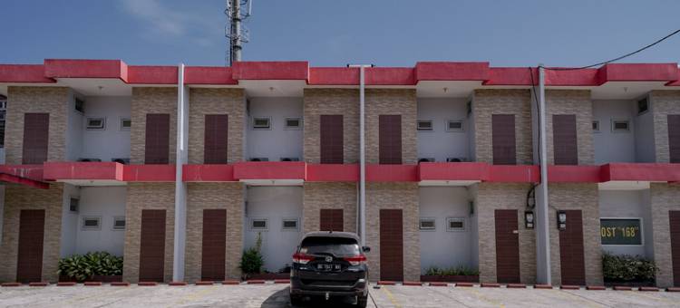 红多兹酒店-近巨港哈吉伯利安上校街(RedDoorz Near Jalan Kolonel Haji Burlian Palembang)图片