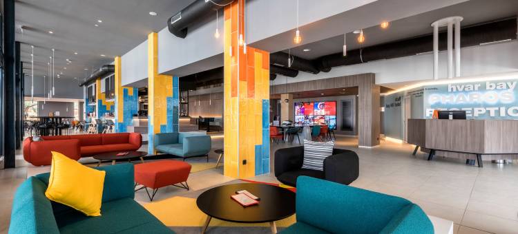 赫瓦尔灯塔酒店(Pharos Hvar Bayhill Hotel)图片