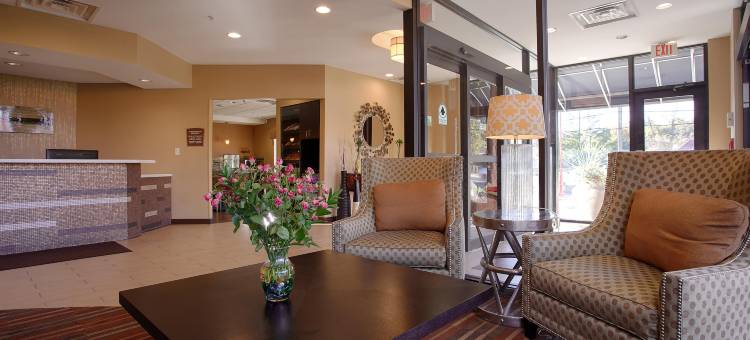 大学公园市贝斯特韦斯特优质酒店(Best Western Plus College Park Hotel)图片