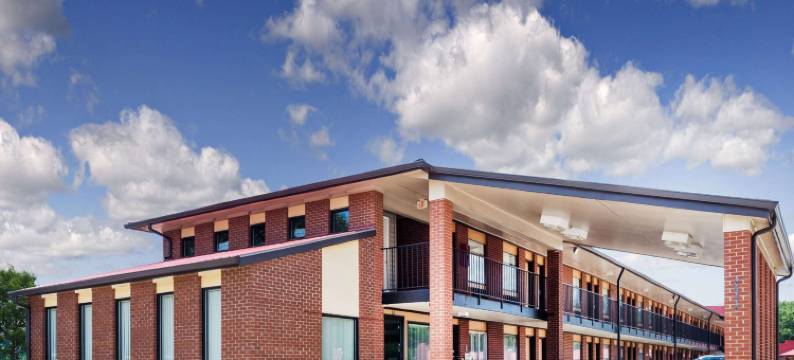 查塔努加乌尔特瓦速8酒店(Super 8 by Wyndham Chattanooga Ooltewah)图片