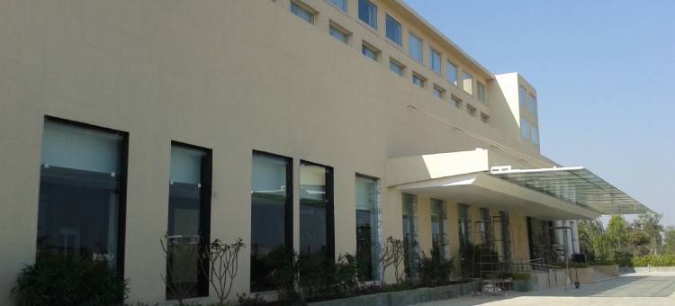 比拉斯布尔万豪万怡酒店(Courtyard by Marriott Bilaspur)图片