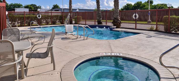 休斯顿迪尔帕克船区希尔顿欢朋酒店(Hampton Inn Houston Deer Park Ship Area)图片