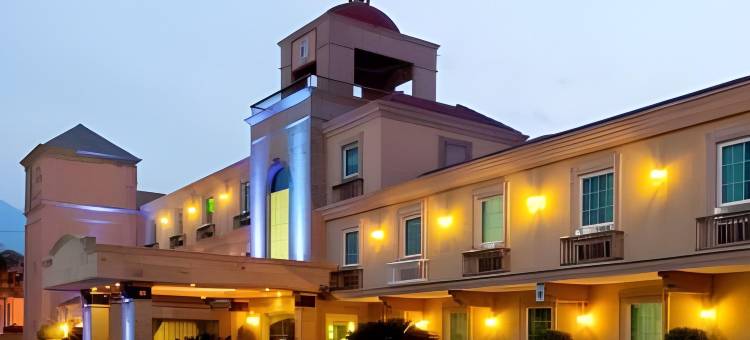 蒙特雷科隆贝斯特韦斯特优质酒店(Best Western Plus Monterrey Colon)图片