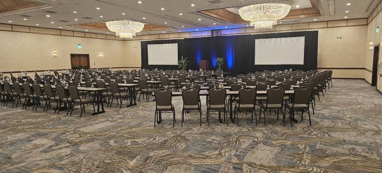Crowne Plaza Resort 圣马科斯高尔夫度假村(Crowne Plaza Resort PHOENIX - CHANDLER GOLF RESORT by IHG)图片