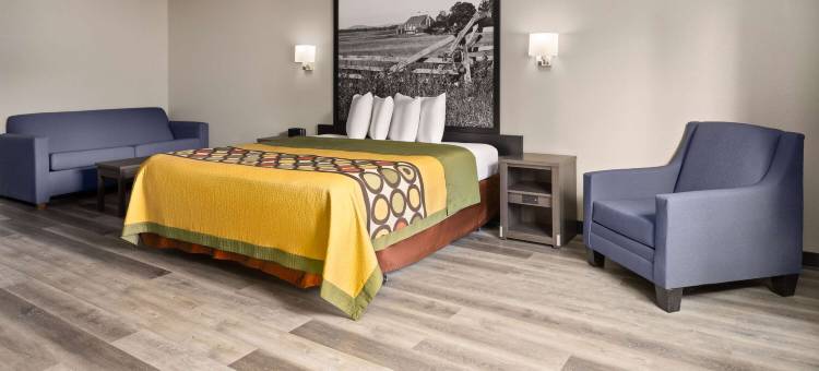 伯恩汉姆-刘易斯敦速8酒店(Super 8 by Wyndham Burnham/Lewistown)图片