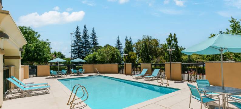 希尔顿欢朋套房酒店-西萨克拉门托(Hampton Inn & Suites by Hilton West Sacramento)图片