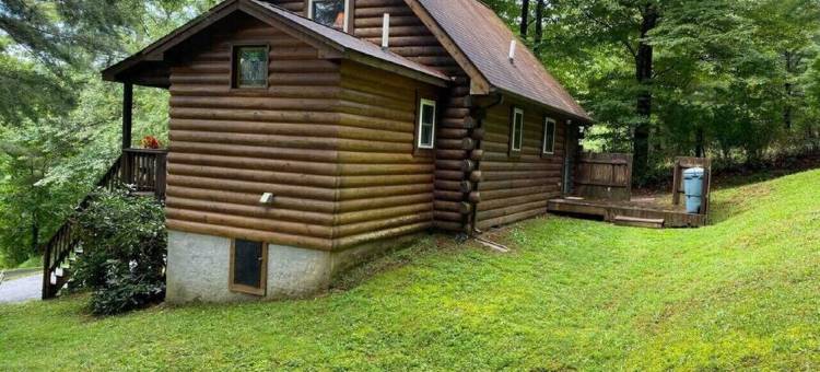 Relax鳟鱼溪全新热水浴缸和主浴室木屋-梅洛迪山(Relax @ Mt. Melody Log Cabin. Brand New Hot Tub and Masterbath. by Trout Stream)图片