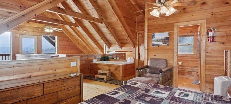 超越一切 - 中心地段, 无遮挡景观木屋, 幽静蜜月之选(Above ALL - Unobstructed View, Central Location , Secluded Honeymoon Retreat)图片