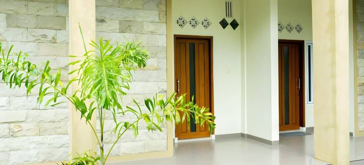 红多兹酒店-近本登范登博世(RedDoorz Near Benteng Van Den Bosch)图片