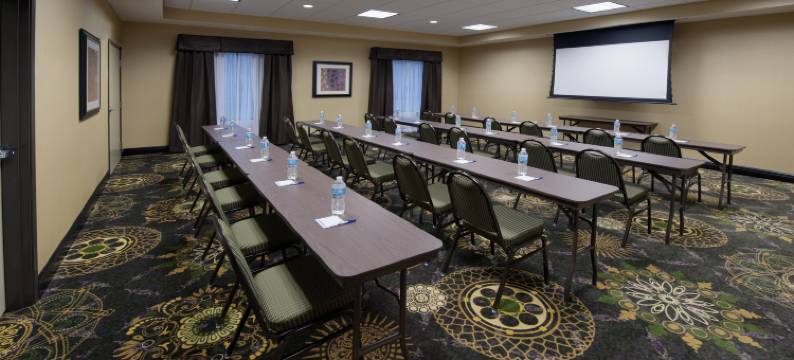 智选假日酒店及套房克利尔菲尔德 by IHG(Holiday Inn Express & Suites CLEARFIELD by IHG)图片