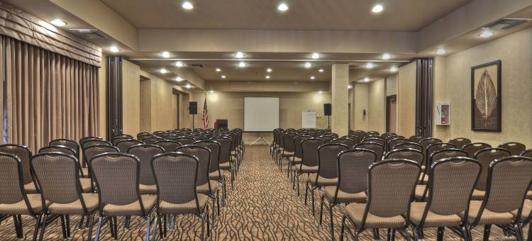 圣迭戈南丘拉维斯塔智选假日酒店(Holiday Inn Express San Diego South - Chula Vista)图片