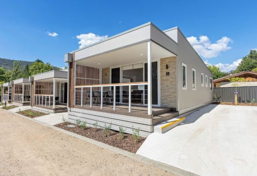 Tasman Holiday Parks - South Bright Hotel Overview