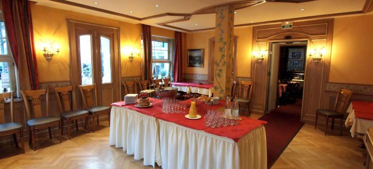 金厨酒店(Logis Hôtel Restaurant Au Cerf d'Or)图片