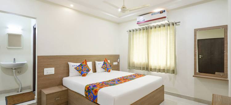 Fabhotel 卡尔蒂克耶公寓(FabHotel Karthikeya Residency - Tirupati Bus Stand - 900m)图片
