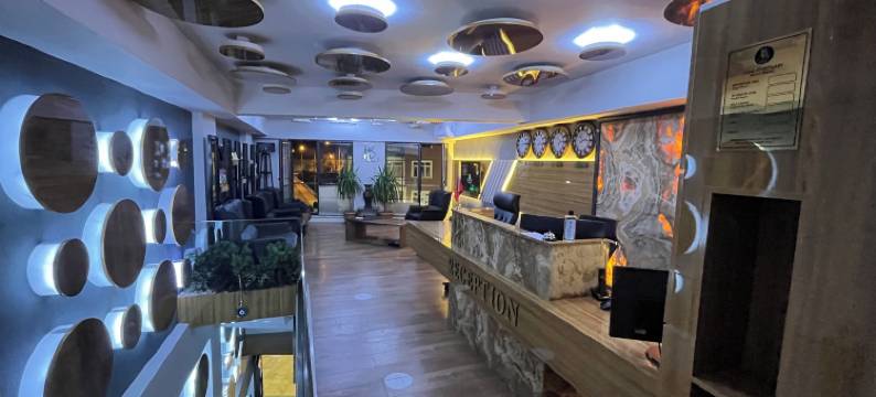 黑湖酒店(Black Lake Hotel)图片