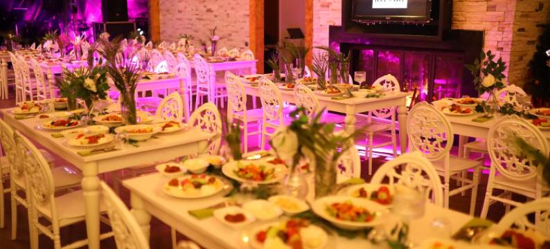 Feel & Live酒店别墅餐厅(Feel & Live Hotel Villas Restaurant)图片