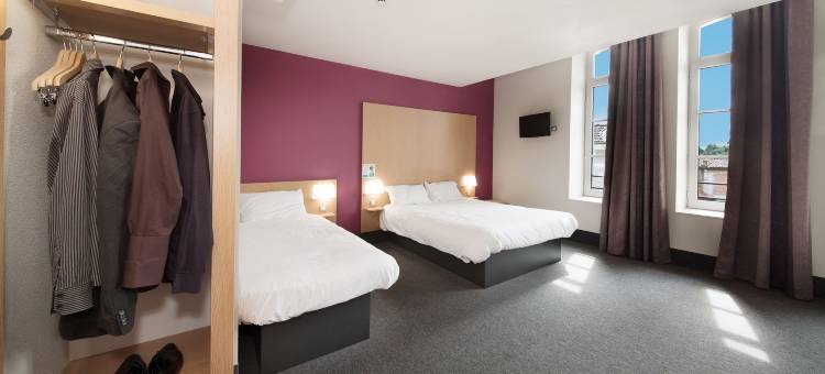 卡斯特尔中心甘贝塔民宿酒店(B&B Hotel Castres Centre Gambetta)图片