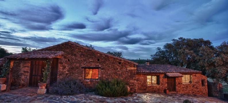 拉玛洛萨村舍酒店(Finca la Ramallosa)图片