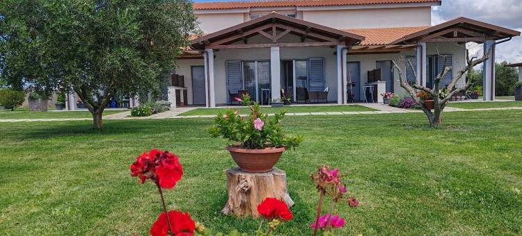 拉帕斯公寓 - 泳池与休闲(Residence la Pace - Pool & Relax)图片