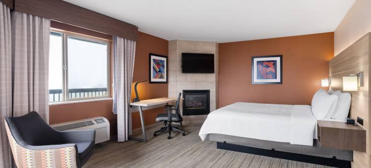 Holiday Inn Express 布拉格堡(Holiday Inn Express Fort Bragg)图片