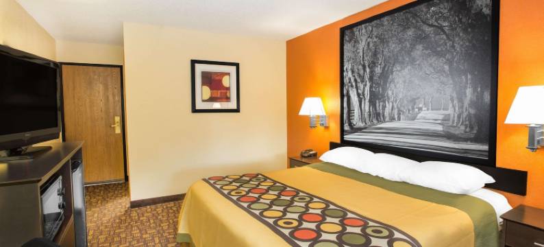 温德姆速8-克莱夫IA(Super 8 by Wyndham Clive IA)图片