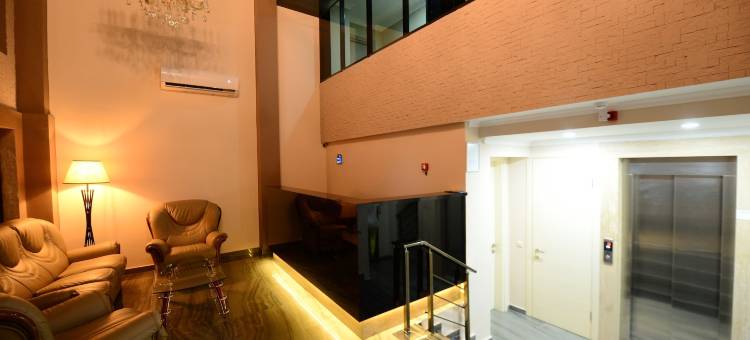 巴统贵族酒店(Hotel Aristocrat Batumi)图片