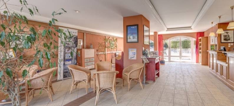 莱斯河德拉尔皮耶雷假日酒店(Résidence Pierre & Vacances les Rives de l'Aure)图片