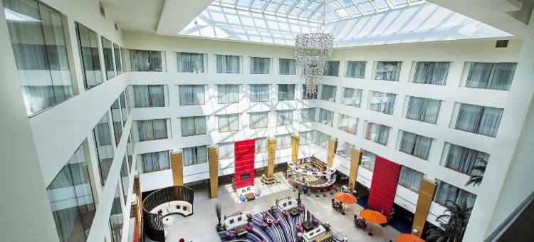达曼商业园诺富特酒店(Novotel Dammam Business Park)图片
